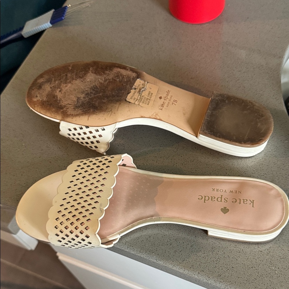 Kate Spade Cream Scalloped Slide Sandals